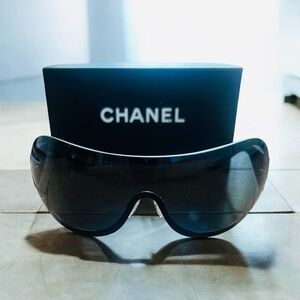 Authentic Rare CHANEL Sunglasses 4148-B